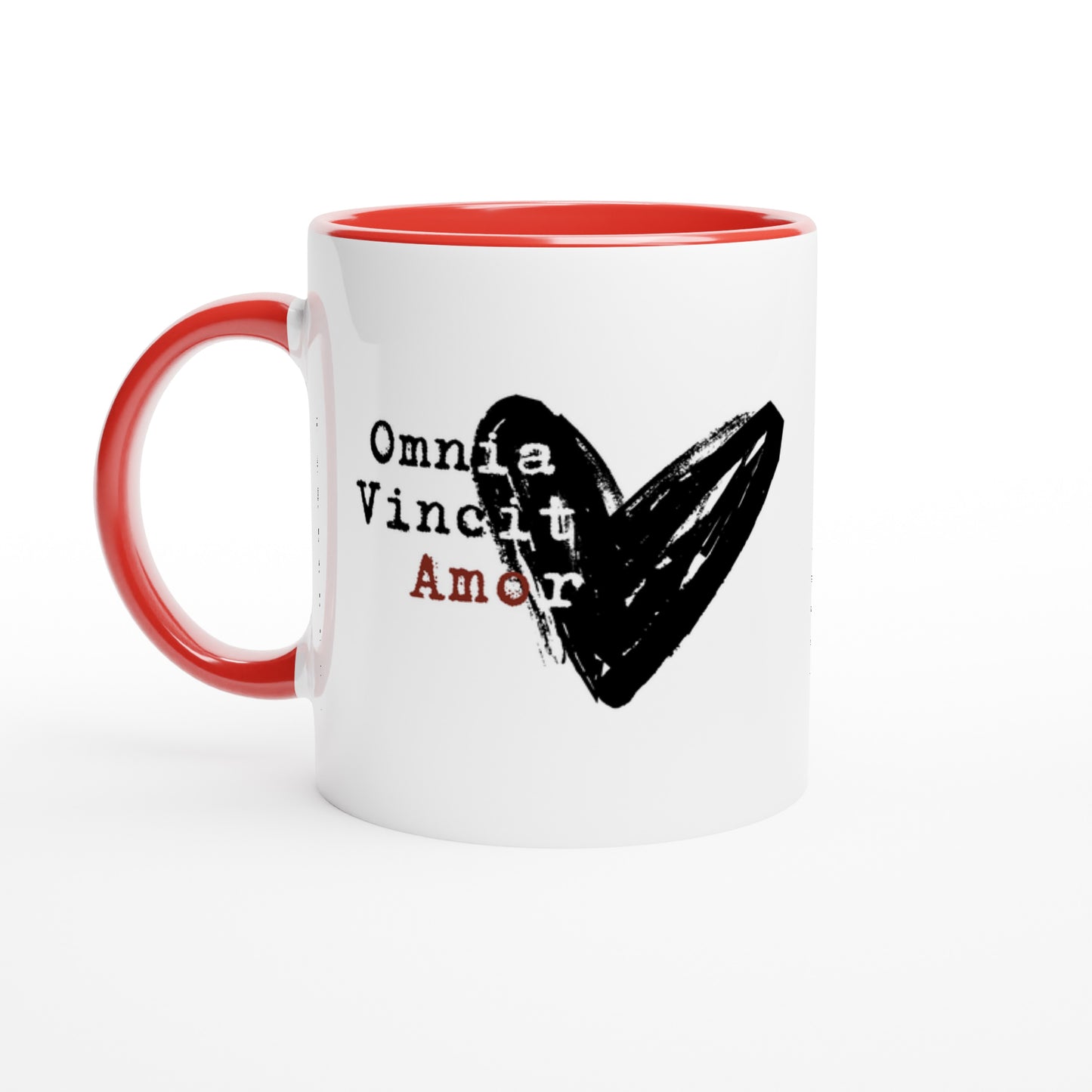 Omnia Vincit Amor – Tazza in Ceramica d'Autore: l'Amore Vince Tutto!
