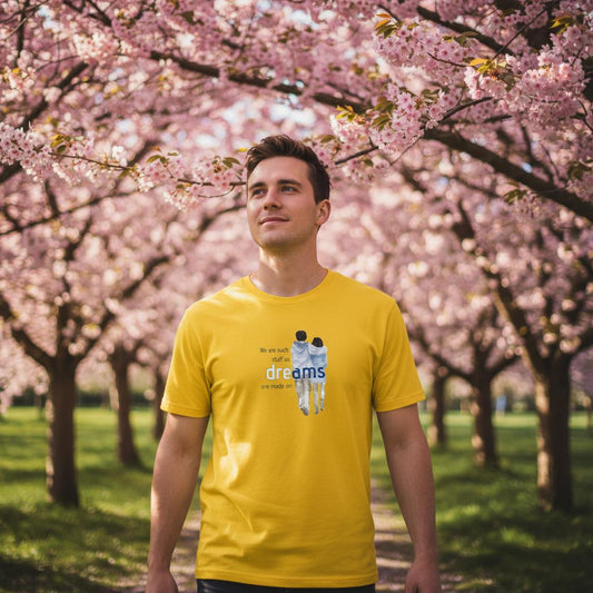 La stessa materia di cui sono fatti i sogni – T-shirt letteraria – Maglietta Onirica