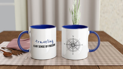 Travel Is Freedom – Tazza  con Frase Motivazionale e Bussola – Mug Minimal per Amanti dell’Esplorazione e dei Viaggi